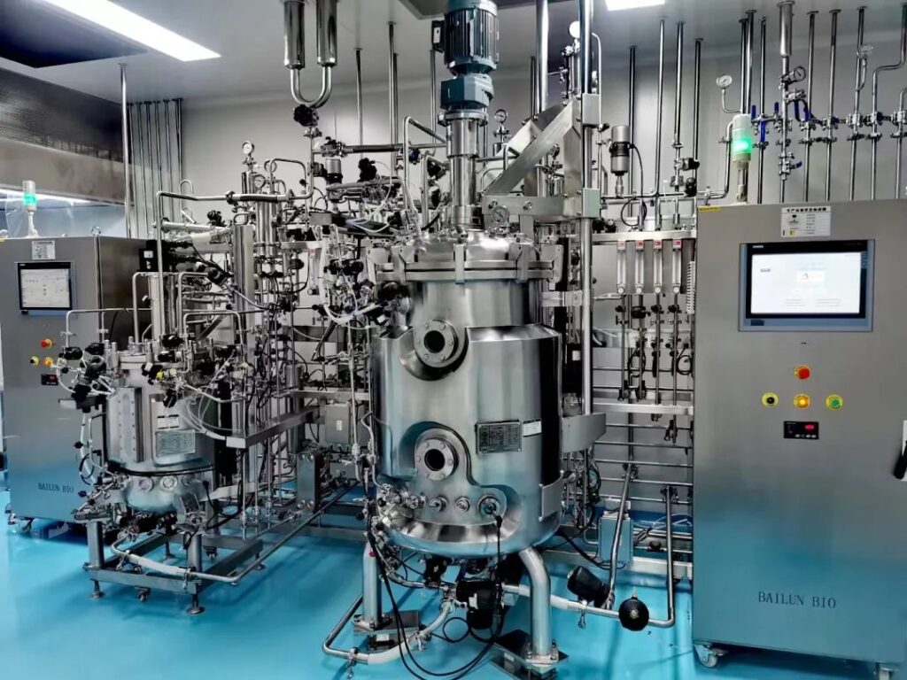 Expression and function of human lysozyme-1