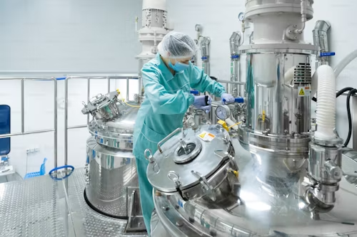 batch reactor use for protein synthesis